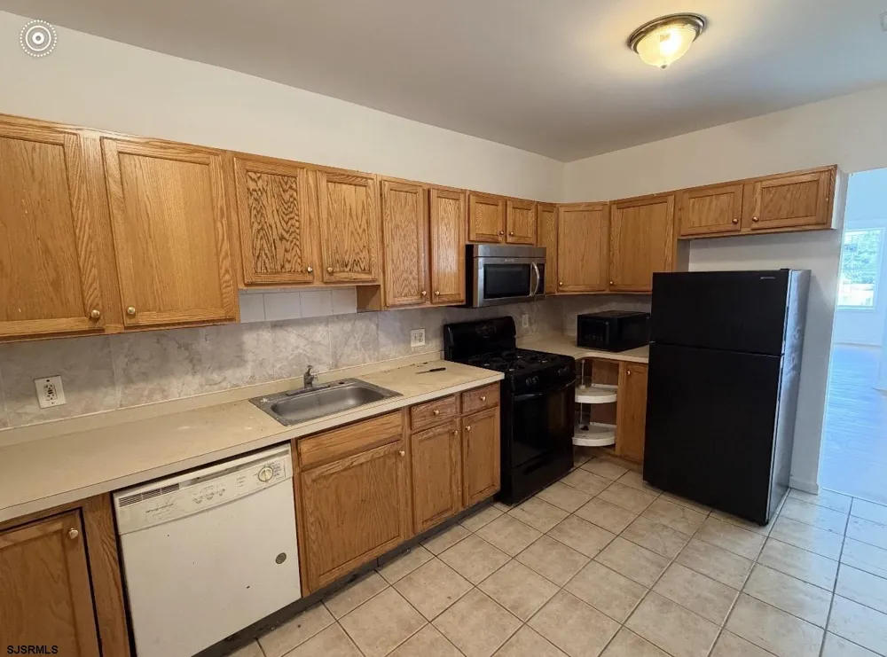 2009 Blaine Ave Atlantic City, NJ 08401