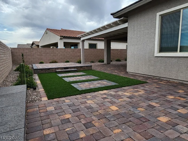 254 Tallis Hills Avenue Henderson, NV 89011