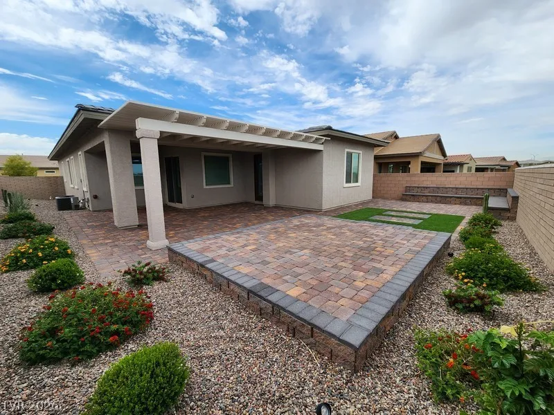 254 Tallis Hills Avenue Henderson, NV 89011