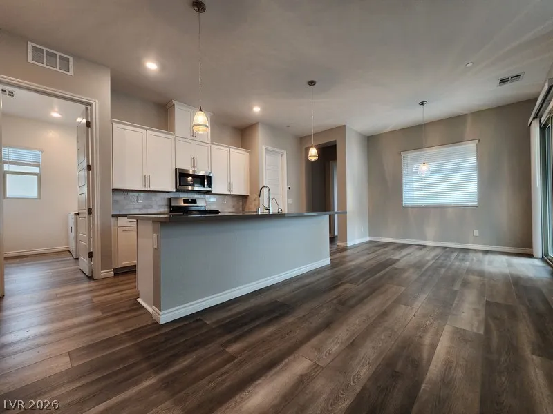 254 Tallis Hills Avenue Henderson, NV 89011