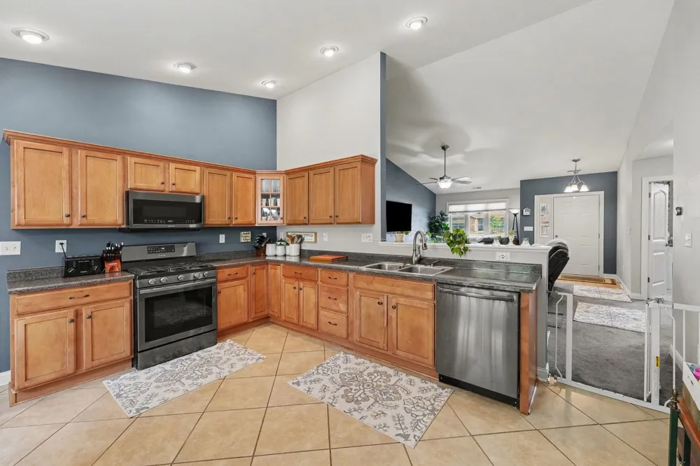 9962 Hart Street St. John, IN 46373