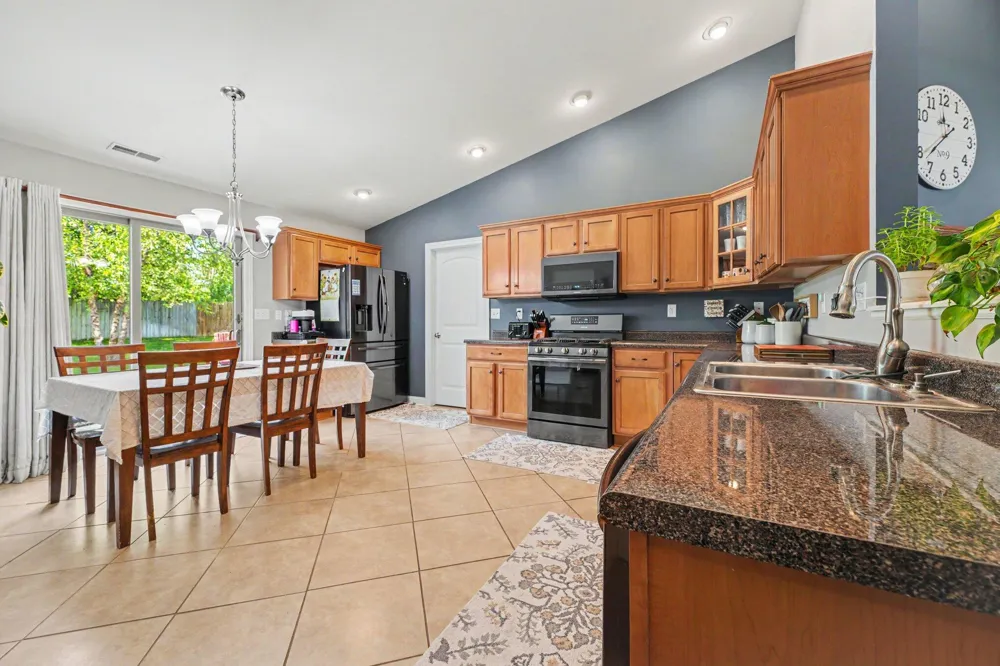 9962 Hart Street St. John, IN 46373