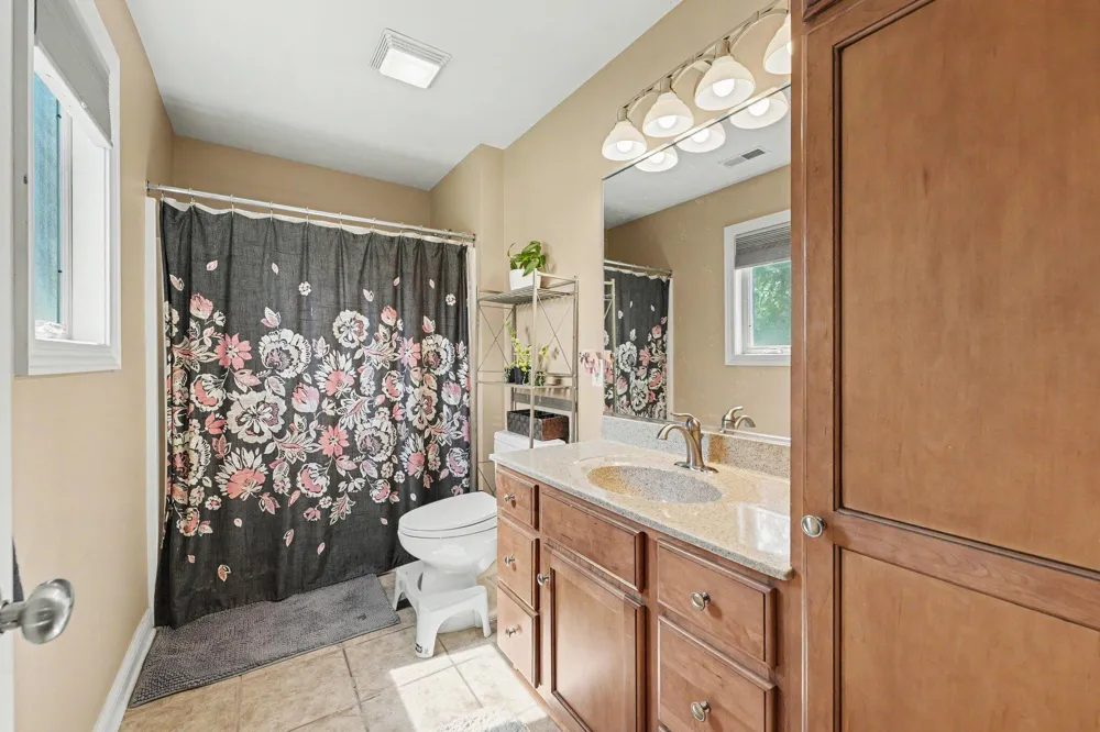 9962 Hart Street St. John, IN 46373