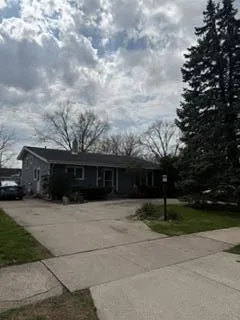 1236 Fisher Street Munster, IN 46321
