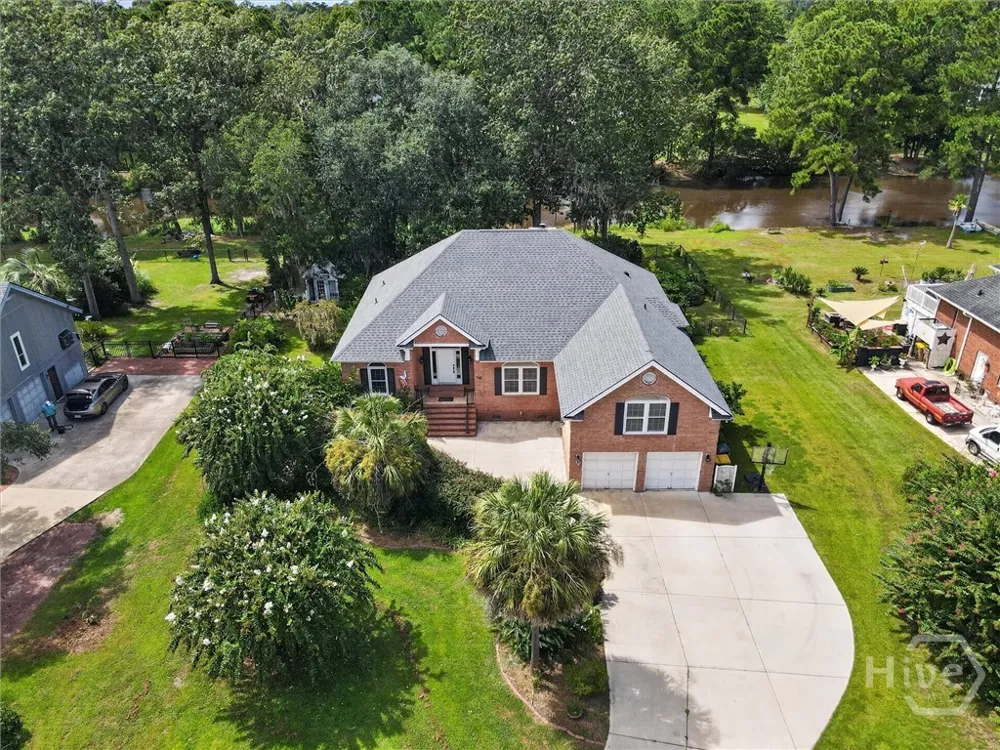 742 Sterling Road Richmond Hill, GA 31324