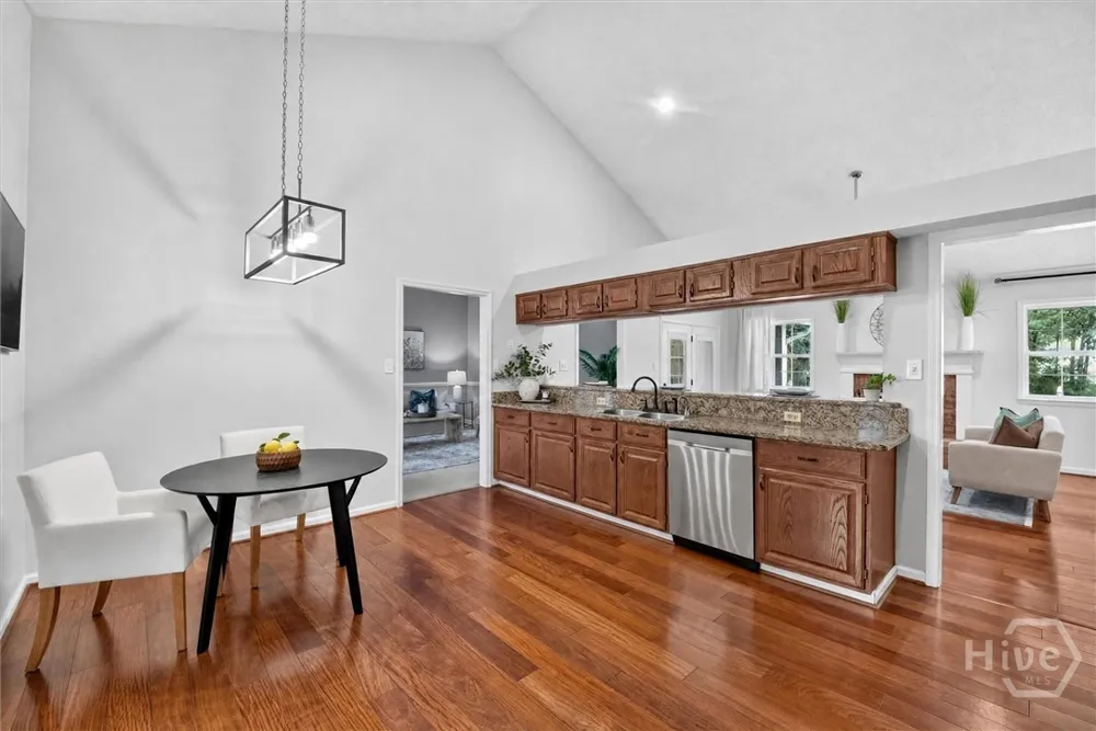 742 Sterling Road Richmond Hill, GA 31324