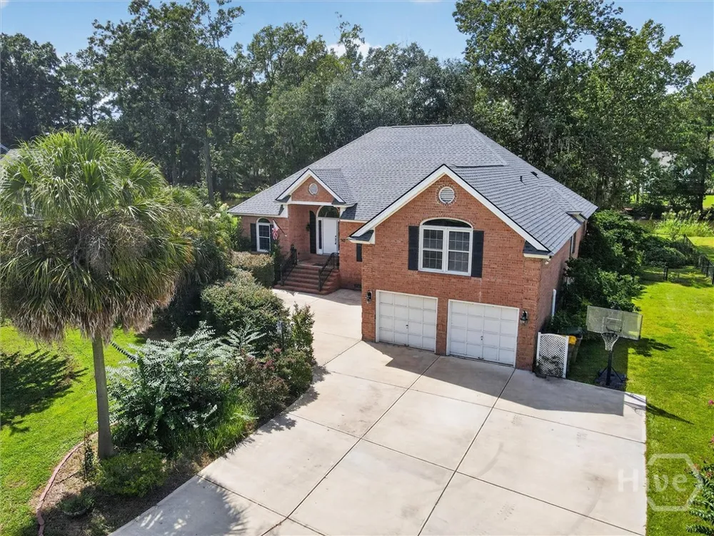742 Sterling Road Richmond Hill, GA 31324