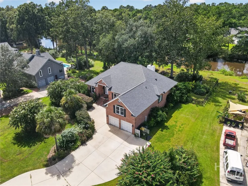 742 Sterling Road Richmond Hill, GA 31324