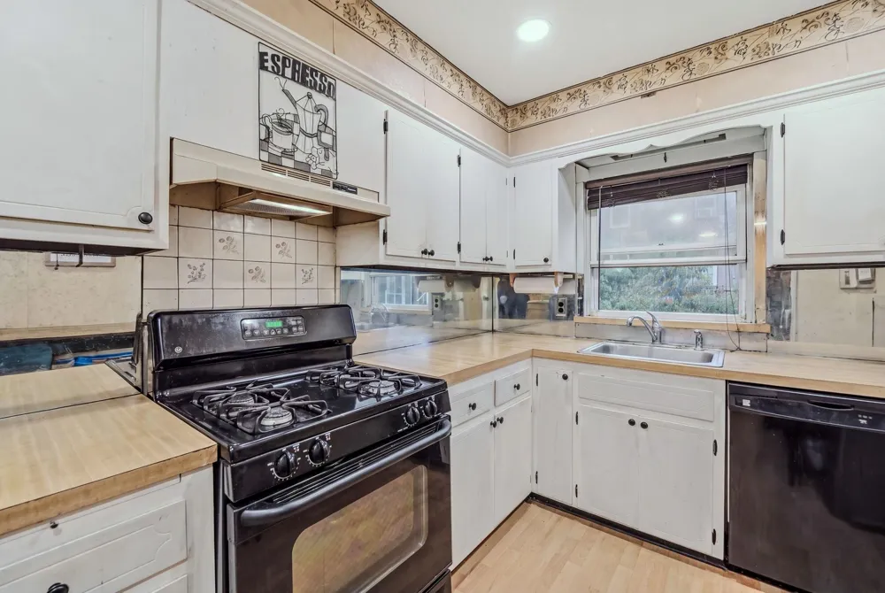 1311 28TH ST North Bergen, NJ 07047