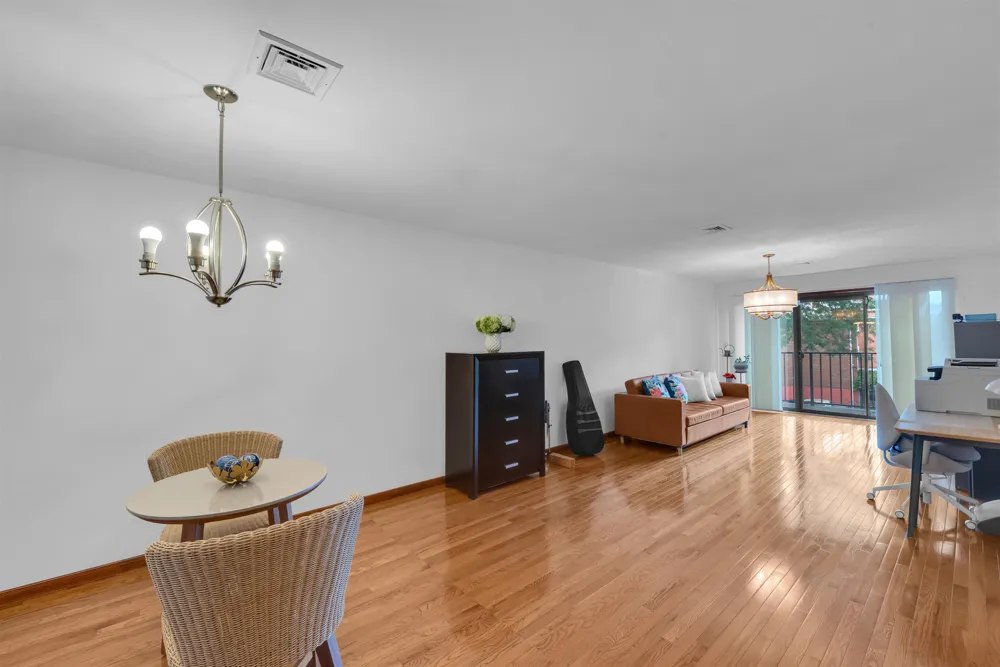 9249 KENNEDY BLVD North Bergen, NJ 07047