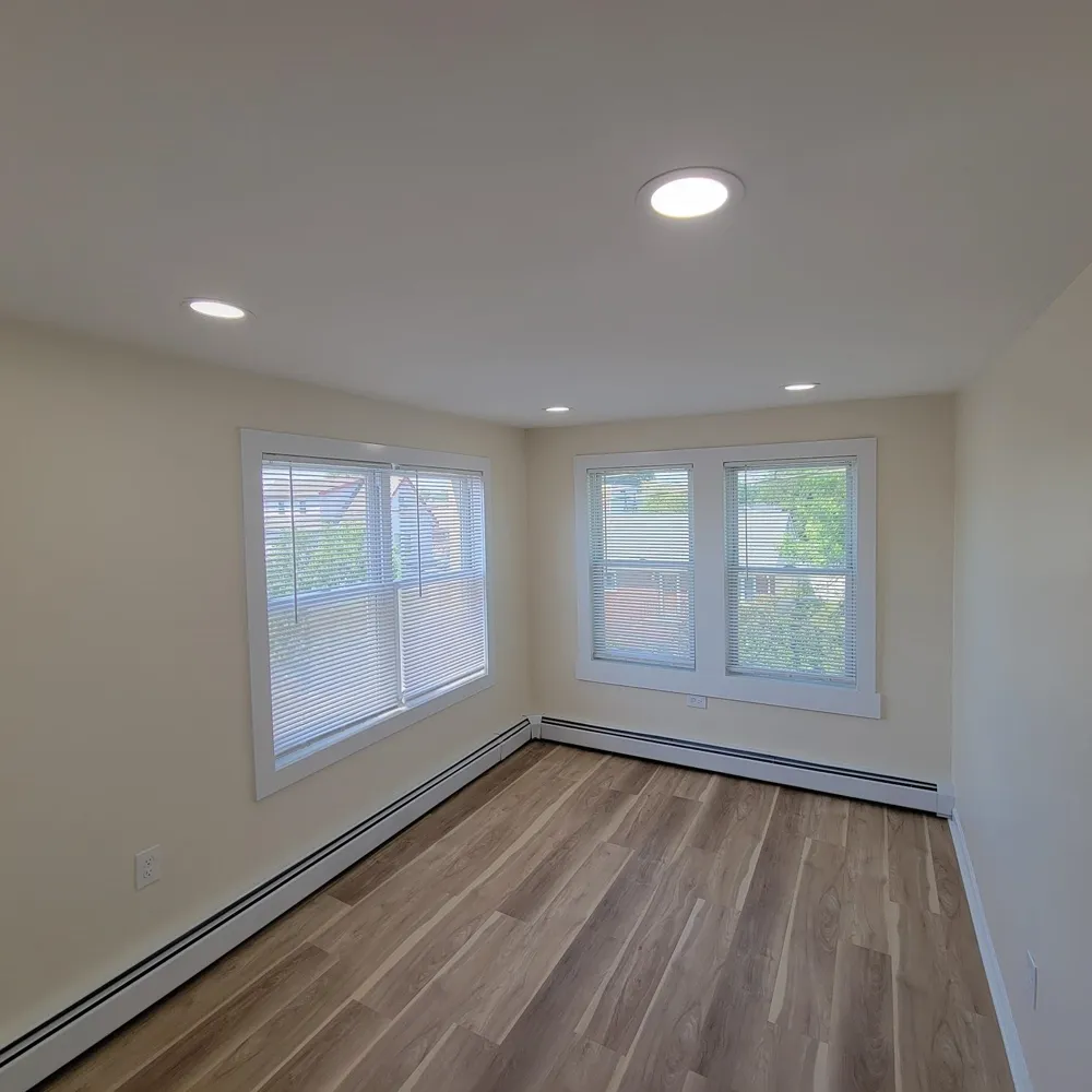 228 ORCHARD ST East Rutherford, NJ 07073