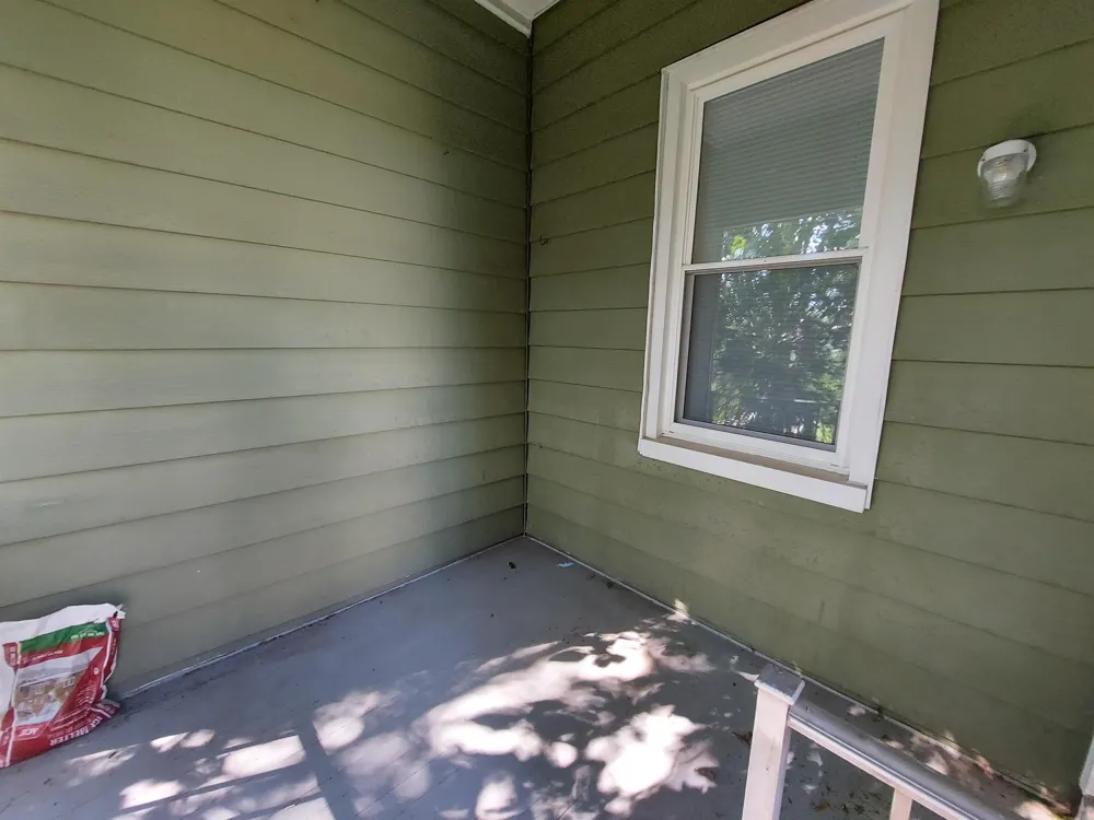 38 EAST 19TH ST Bayonne, NJ 07002
