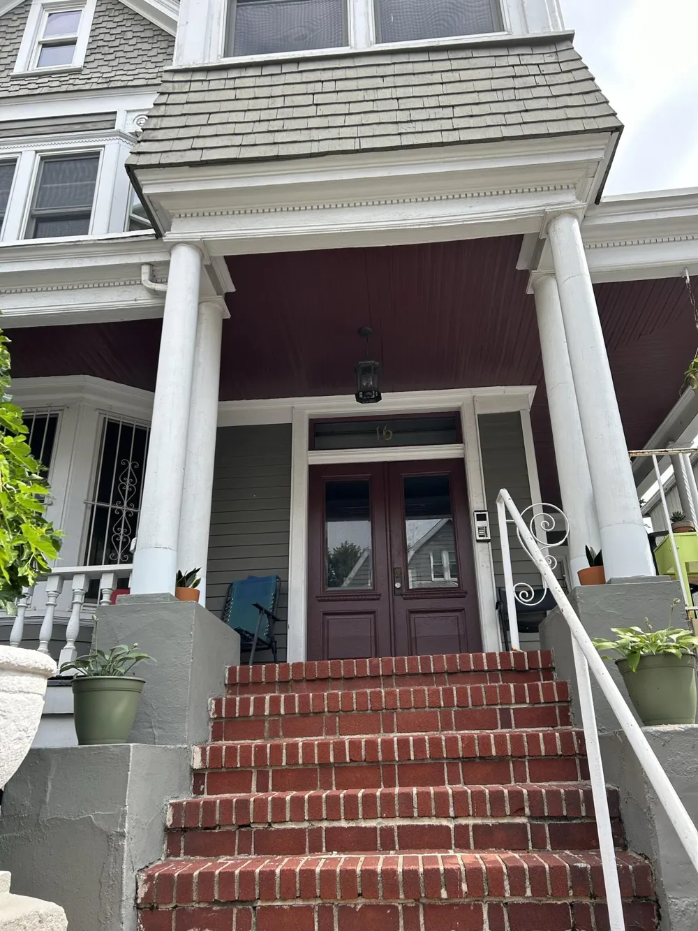 16 46TH ST Weehawken, NJ 07086