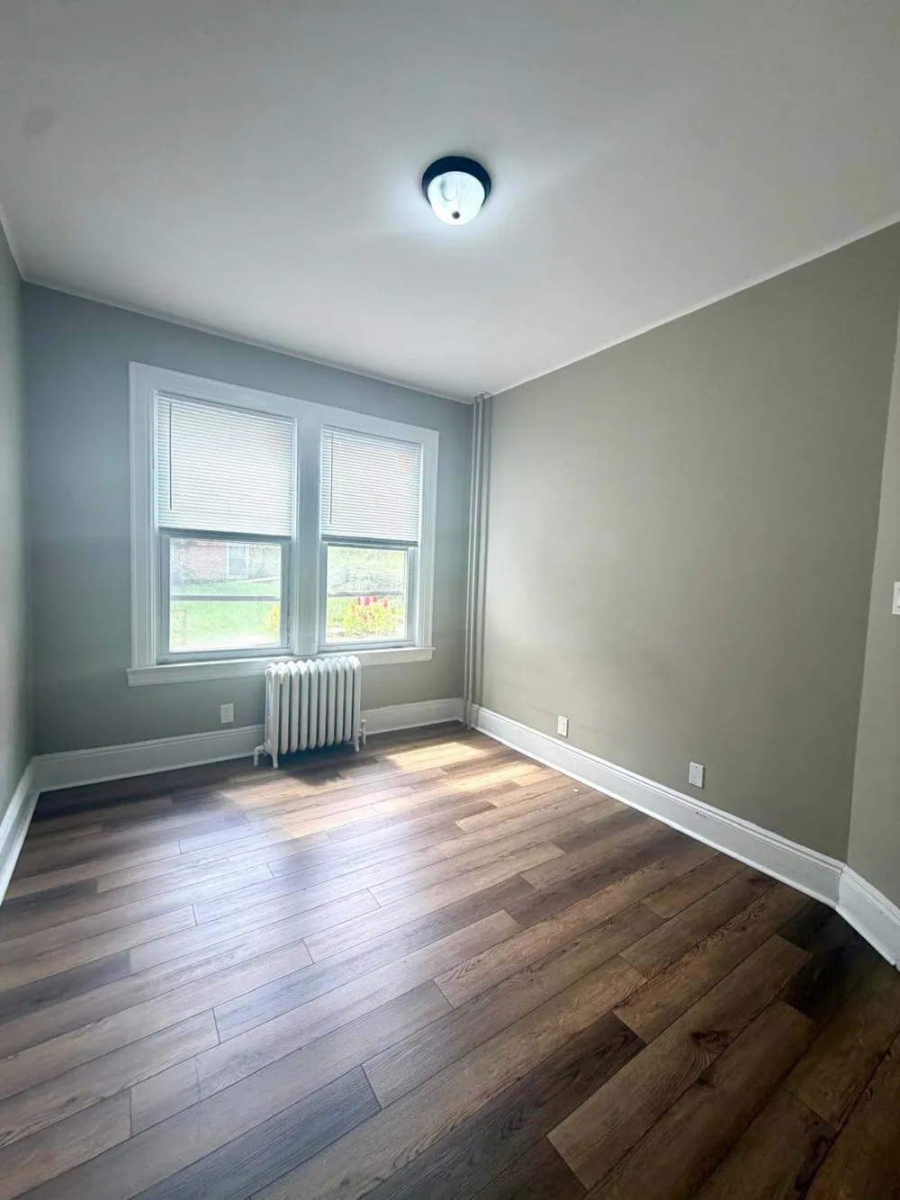 39 64TH ST West New York, NJ 07093