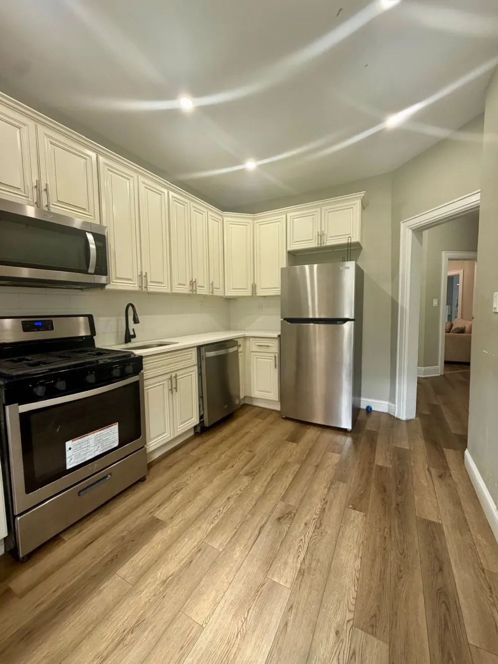 39 64TH ST West New York, NJ 07093
