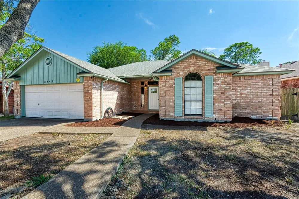 3441 Picadilly Corpus Christi, TX 78414