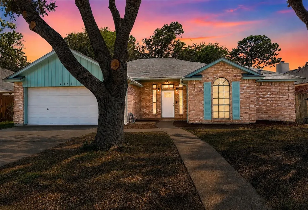 3441 Picadilly Corpus Christi, TX 78414