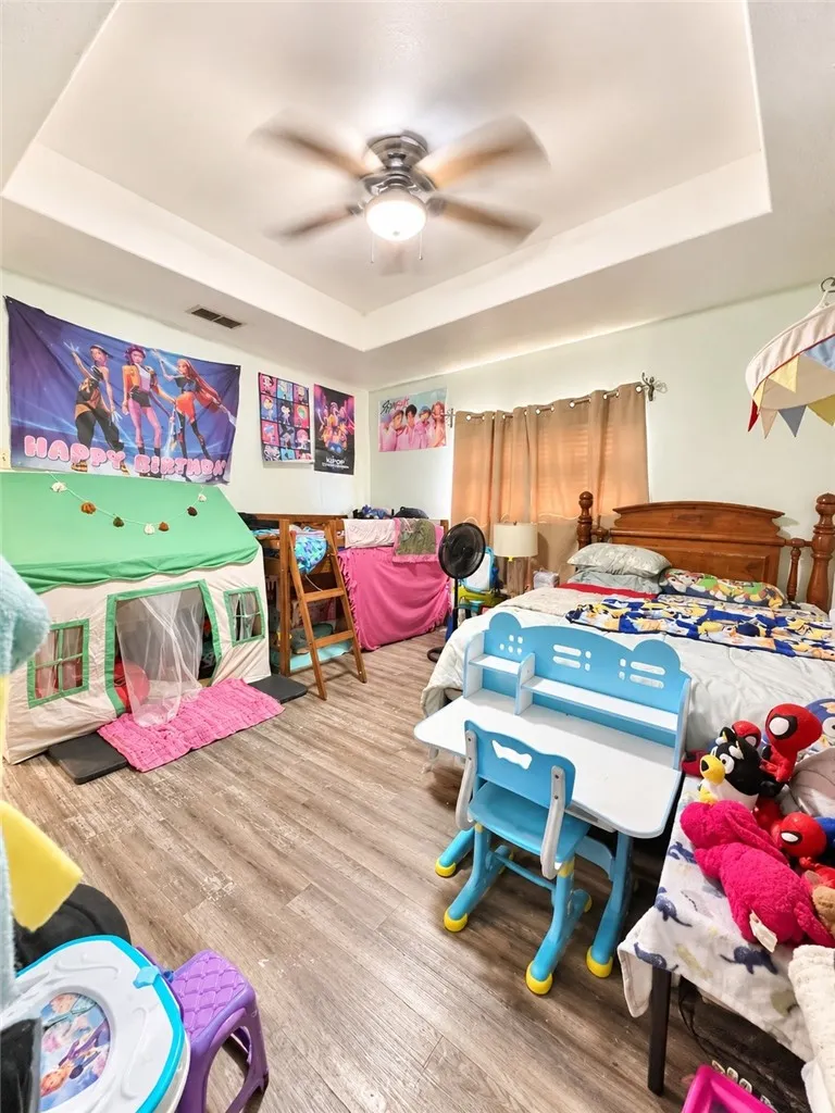 1913 Sandy Way Corpus Christi, TX 78418
