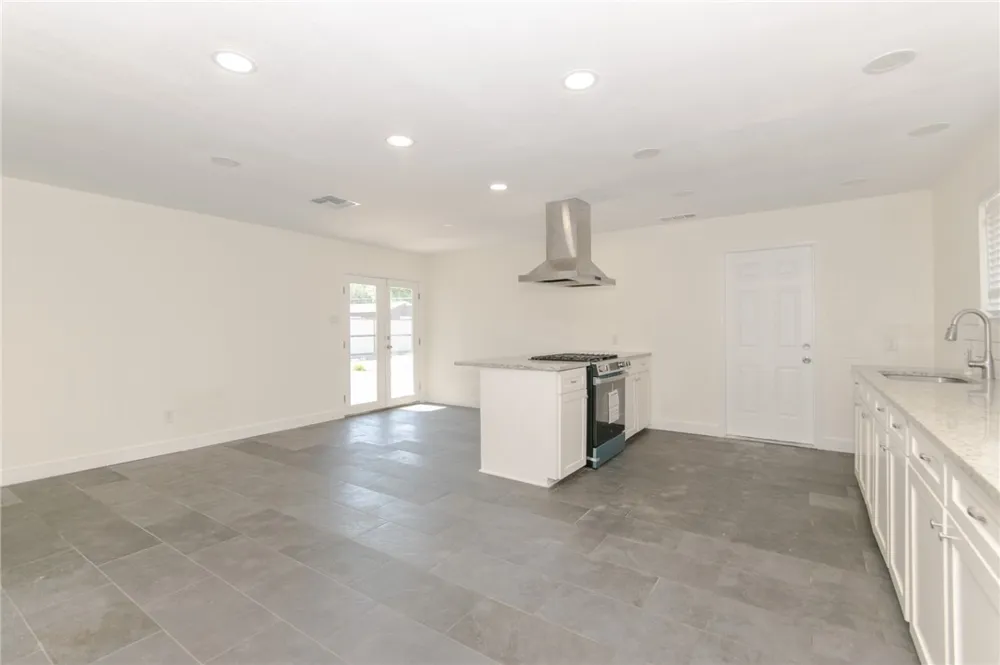 4013 Kingston Drive Corpus Christi, TX 78411