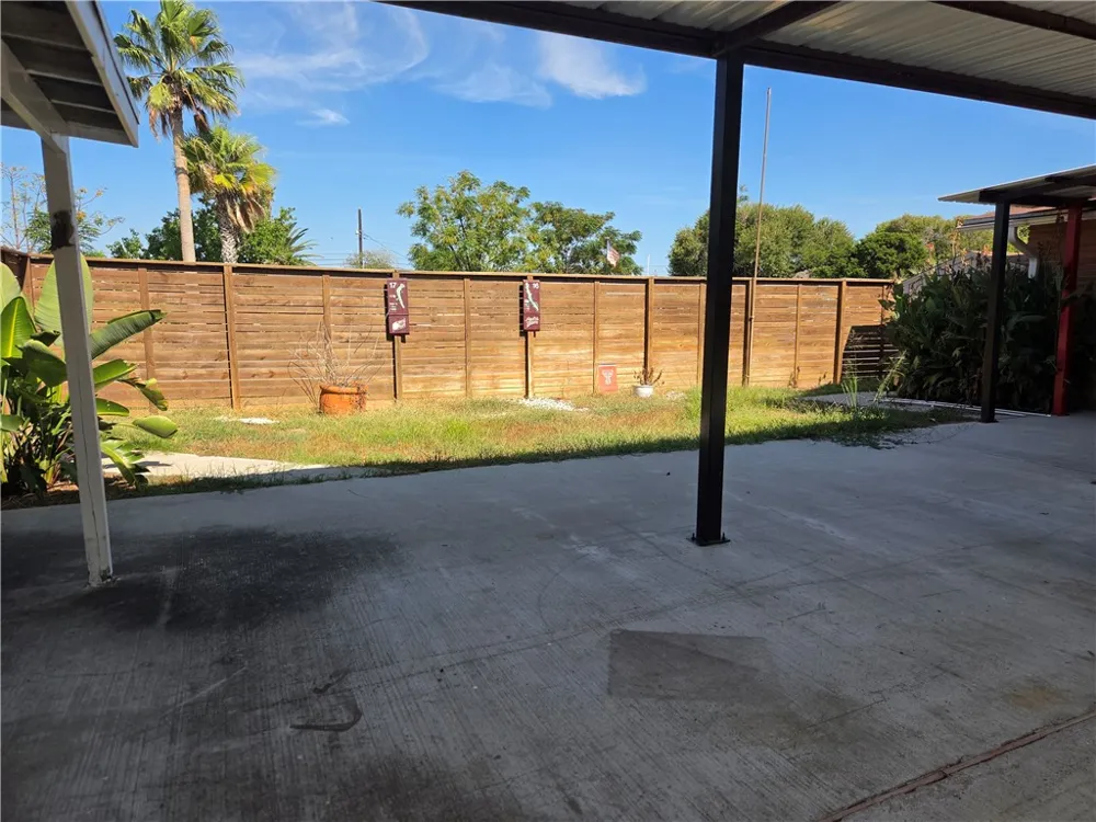 321 Juniper Drive Corpus Christi, TX 78418
