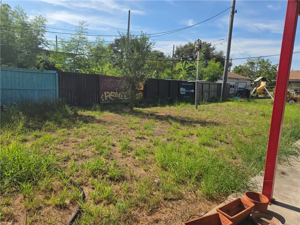 321 Juniper Drive Corpus Christi, TX 78418
