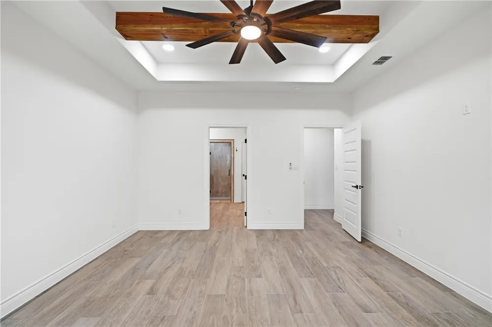 1041 S MCCAMPBELL Aransas Pass, TX 78336