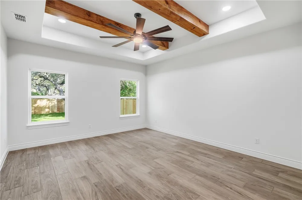 1041 S MCCAMPBELL Aransas Pass, TX 78336