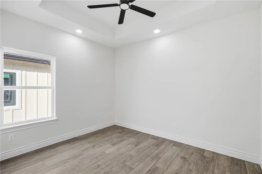 1041 S MCCAMPBELL Aransas Pass, TX 78336