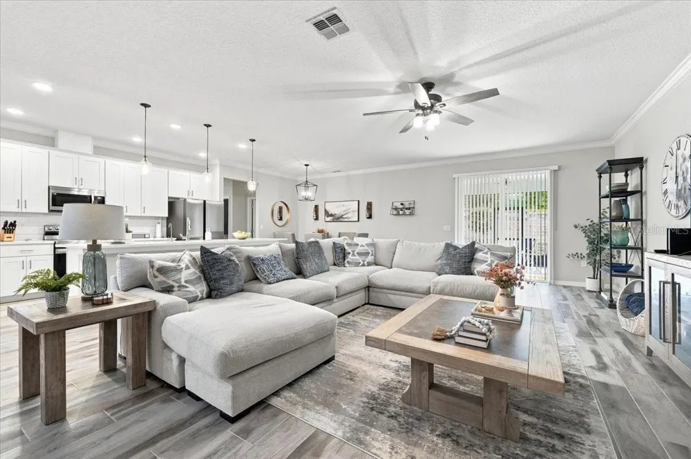 949 FIELDSTONE WAY Haines City, FL 33844