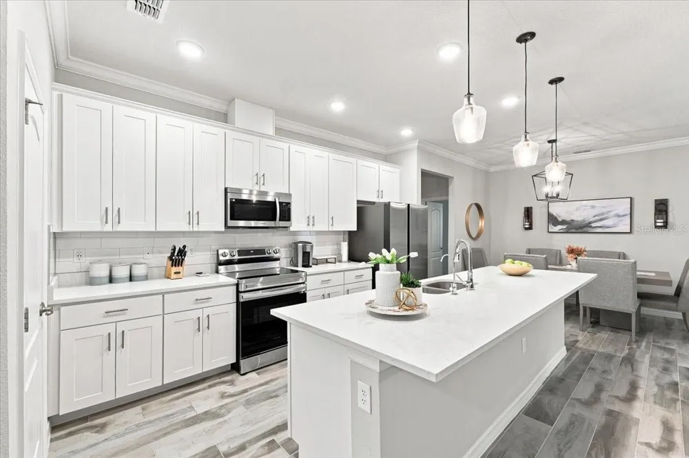 949 FIELDSTONE WAY Haines City, FL 33844