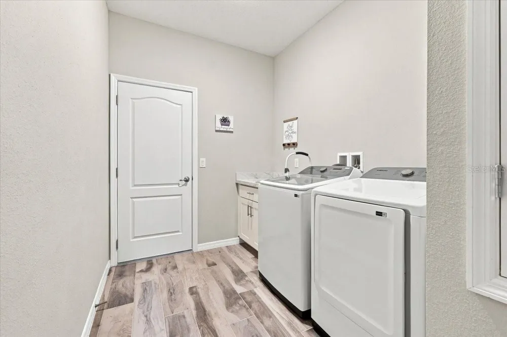 949 FIELDSTONE WAY Haines City, FL 33844