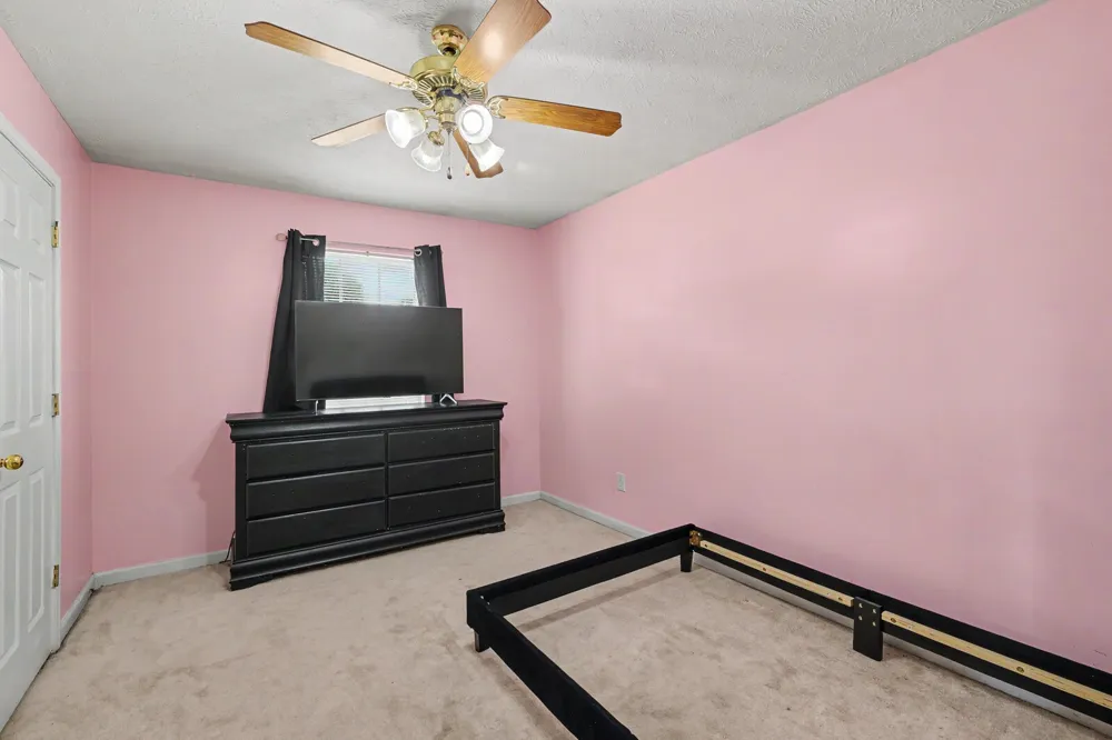 718 Paige Ct Columbia, TN 38401