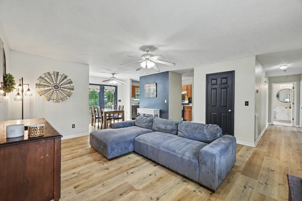 718 Paige Ct Columbia, TN 38401