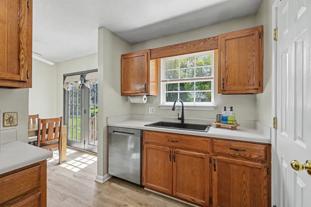 718 Paige Ct Columbia, TN 38401