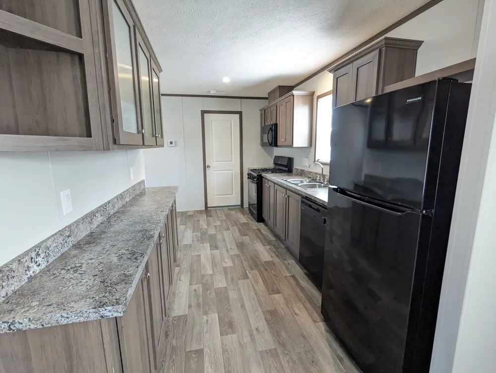 89 Elm Highland, MI 48357