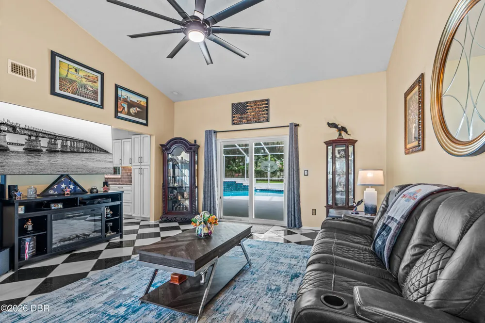 460 Champagne Circle Port Orange, FL 32127