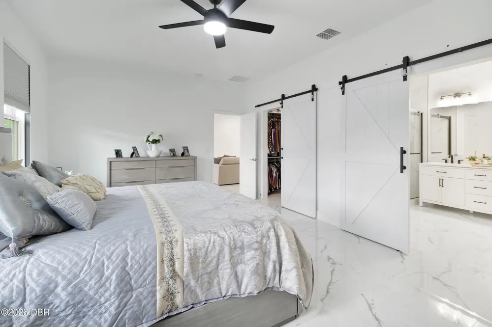 442 Quayside Avenue Mascotte, FL 34753