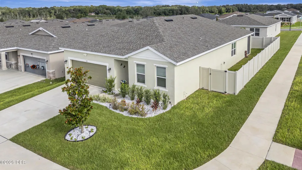 442 Quayside Avenue Mascotte, FL 34753