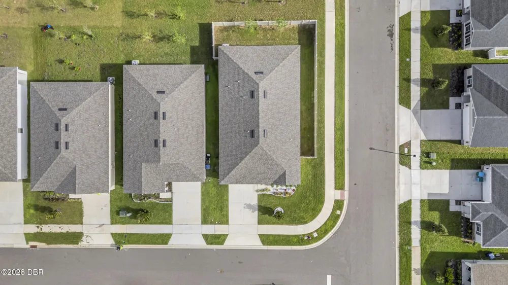 442 Quayside Avenue Mascotte, FL 34753
