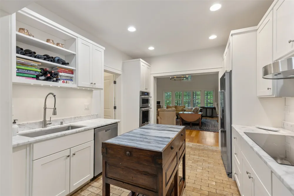 426 Meadowcrest Drive Cashiers, NC 28717