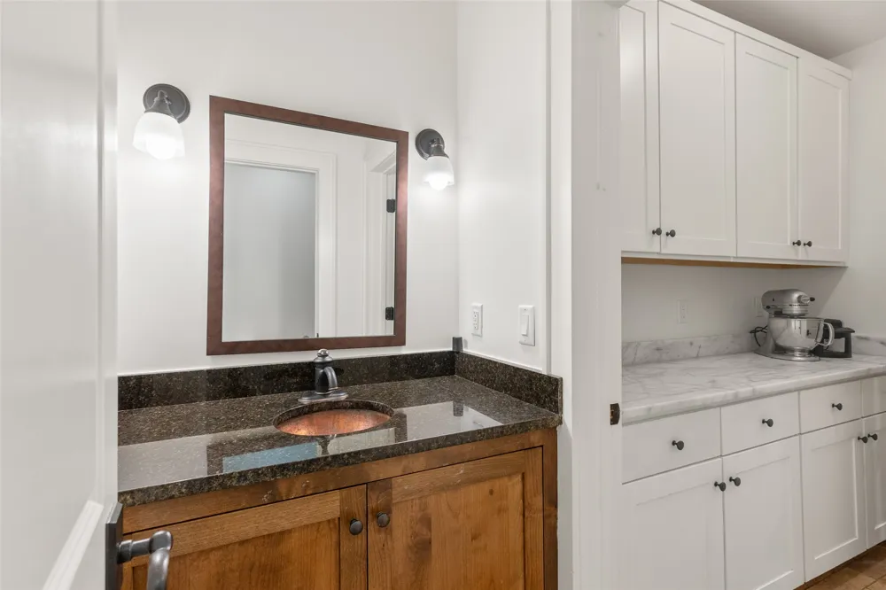 426 Meadowcrest Drive Cashiers, NC 28717