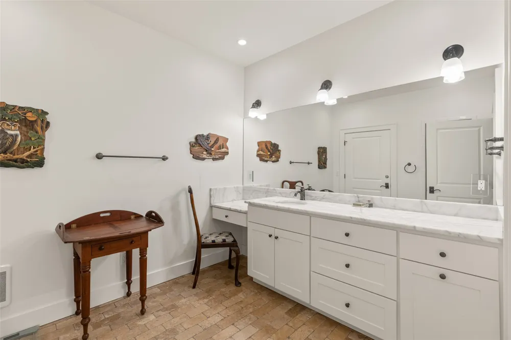 426 Meadowcrest Drive Cashiers, NC 28717