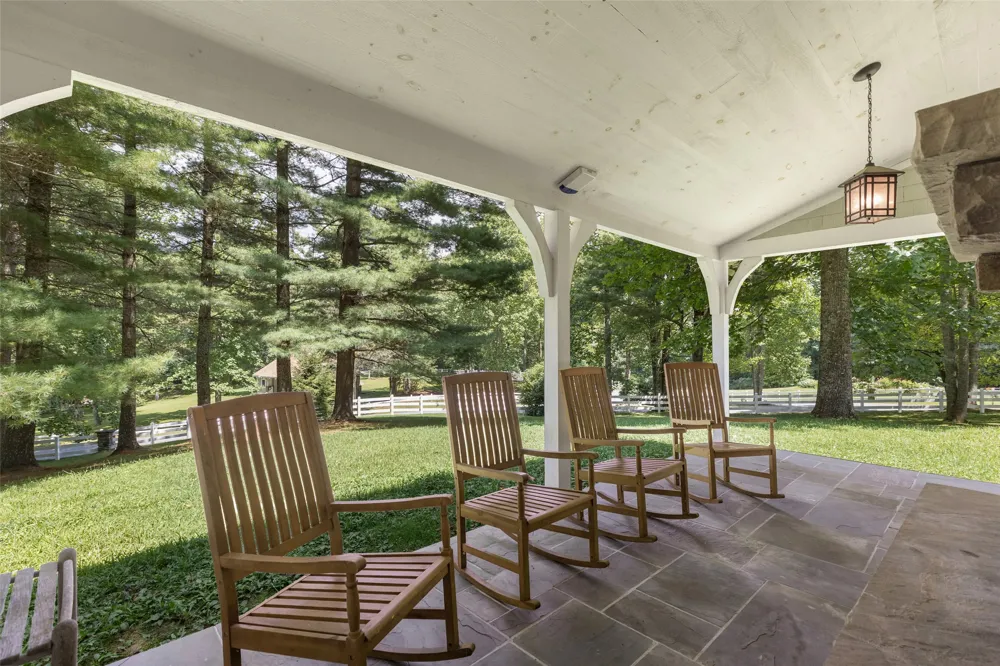 426 Meadowcrest Drive Cashiers, NC 28717