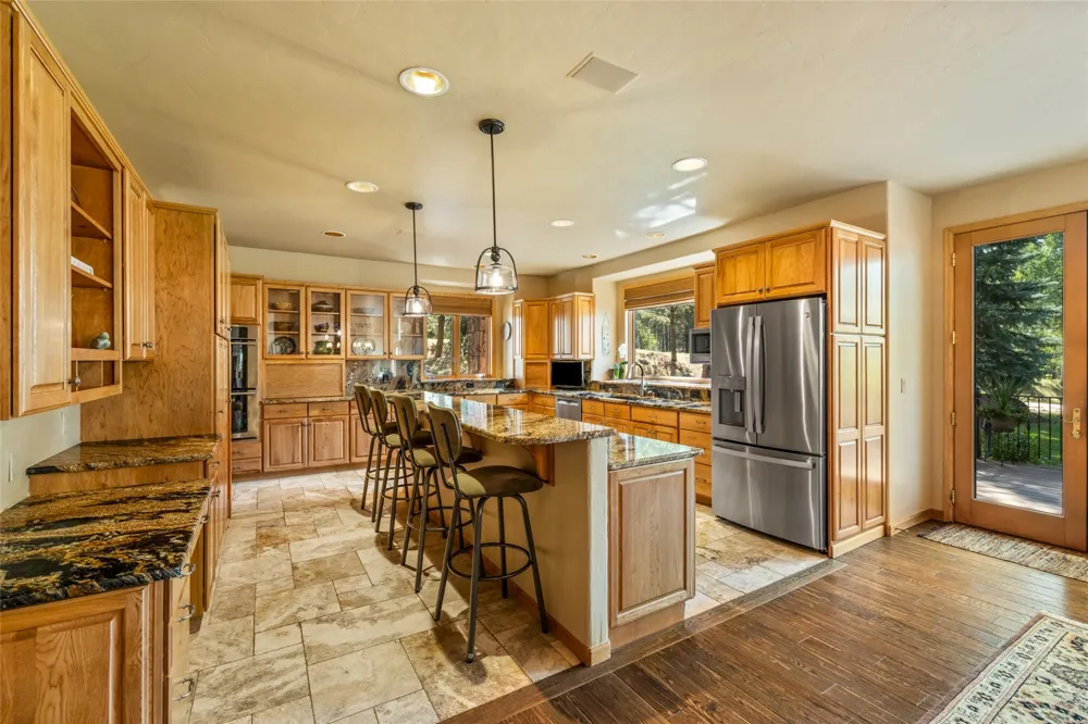 816 Spring Hill Road Steamboat Springs, CO 80487