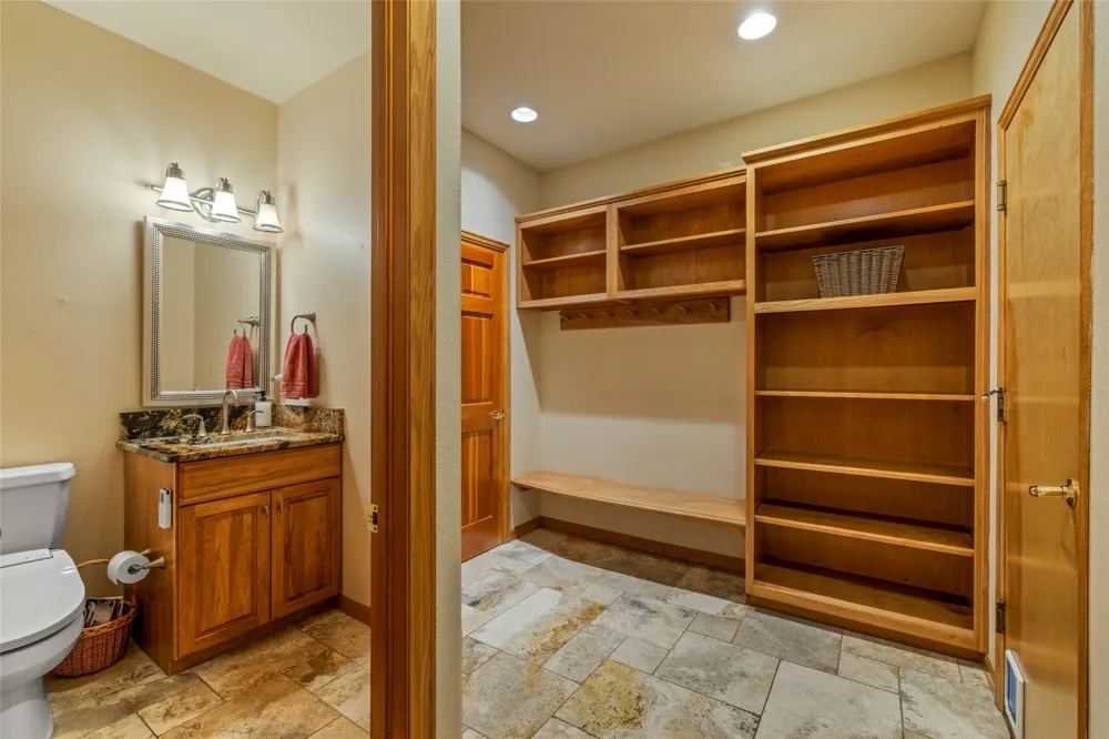 816 Spring Hill Road Steamboat Springs, CO 80487