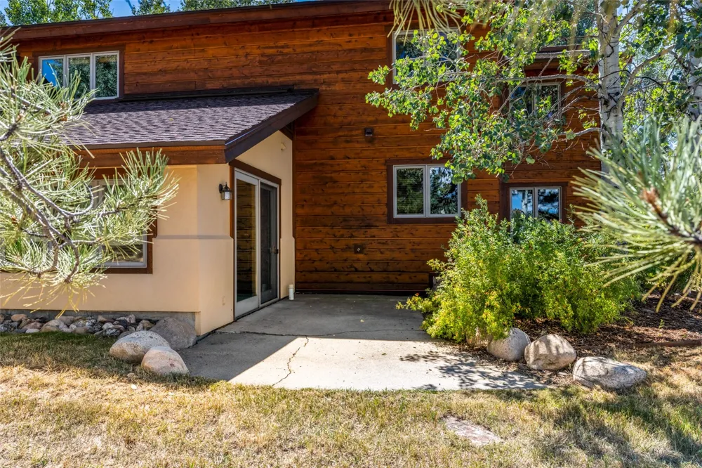 816 Spring Hill Road Steamboat Springs, CO 80487