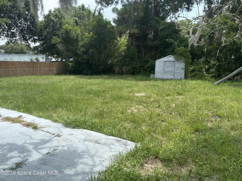 4685 Tuscarora Road Titusville, FL 32780