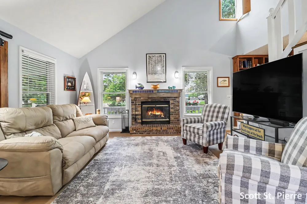 6635 S Shore Drive Fruitland Township, MI 49461