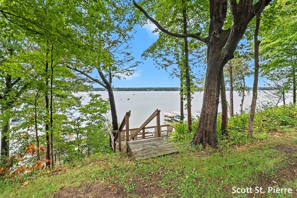 6635 S Shore Drive Fruitland Township, MI 49461