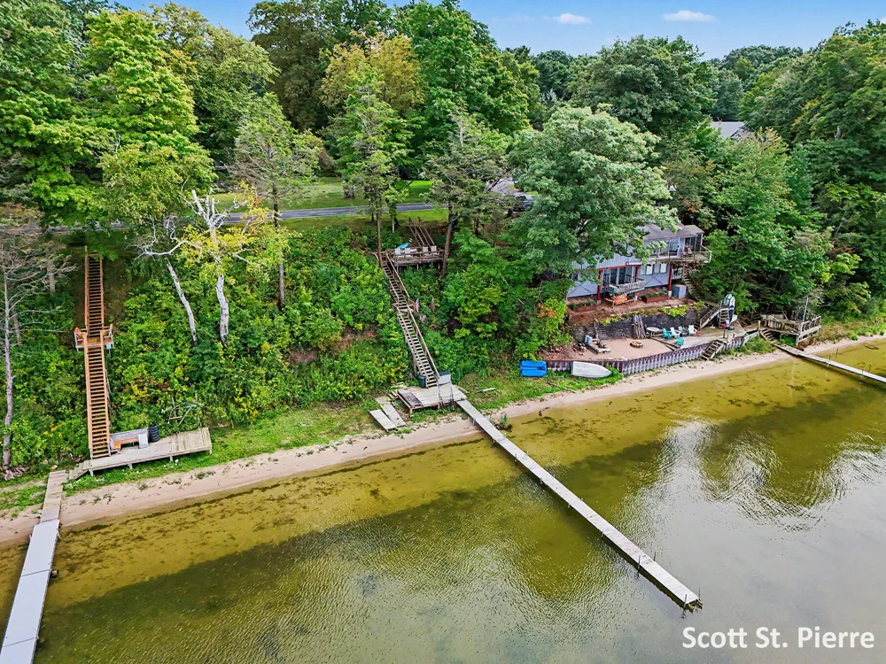 6635 S Shore Drive Fruitland Township, MI 49461